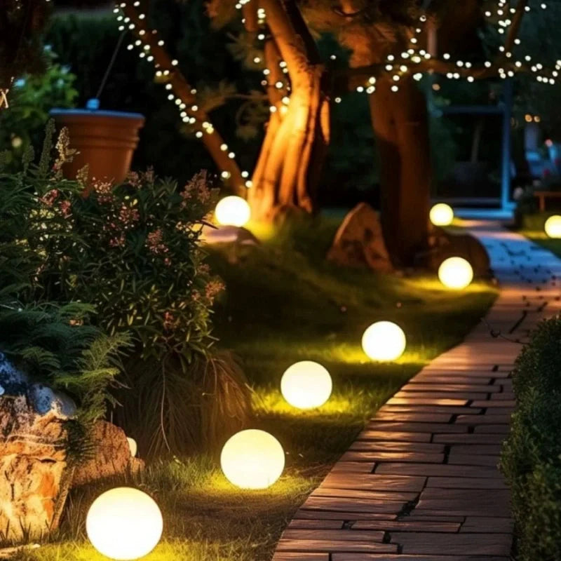 Lampe de jardin sphérique – Résistante aux intempéries, multicolore avec télécommande pour la décoration extérieure et intéri