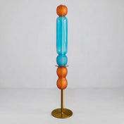 Arlequin lampadaire — 120 cm — vue entière sur fond clair