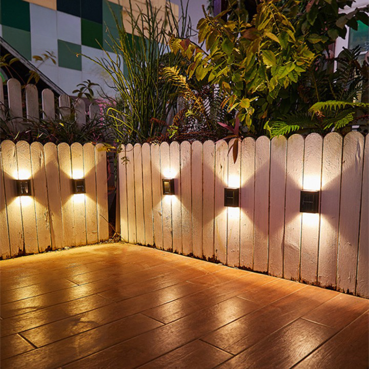 Lampe Murale Solaire Noire – Sans Fil, Design Moderne pour Éclairage de Jardin ou Balcon