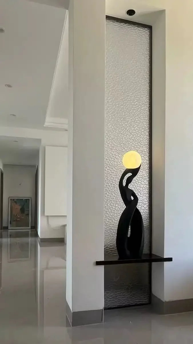 Lampe sculpturale à globe — 82 cm