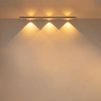 LumiSous blanche 40 cm — 3 points lumineux et capteur visible. Photographie retouchée pour retirer l’habillage graphique.