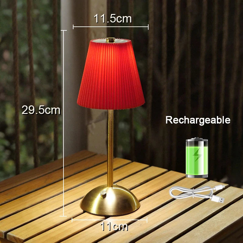 Plissélia | Lampe de table plissée rechargeable