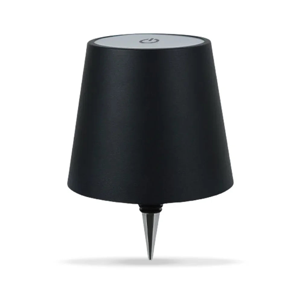 Lampe pour bouteille Vinea noire, vue de face sur fond blanc.