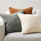 Cadeau saisonnier — Housse de coussin bouclette 45 × 45 cm