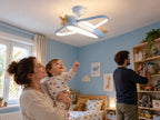 Aviateur, mise en situation dans un logement avec une personne ou une famille. Illustration générée par IA.