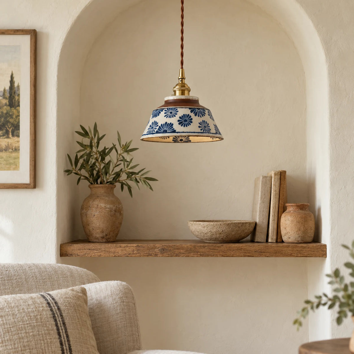 Bleuet — alcove ; ambiance illustrative créée à partir des références du modèle. Décor non inclus ; ampoule non incluse.