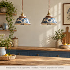 Bleuet — Composition décorative créée à partir des références du modèle, avec deux unités vendues séparément. Mise en situation virtuelle, sans démonstration de fonctionnement ; décor non inclus.