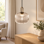 Cotelee dans un décor salon chene