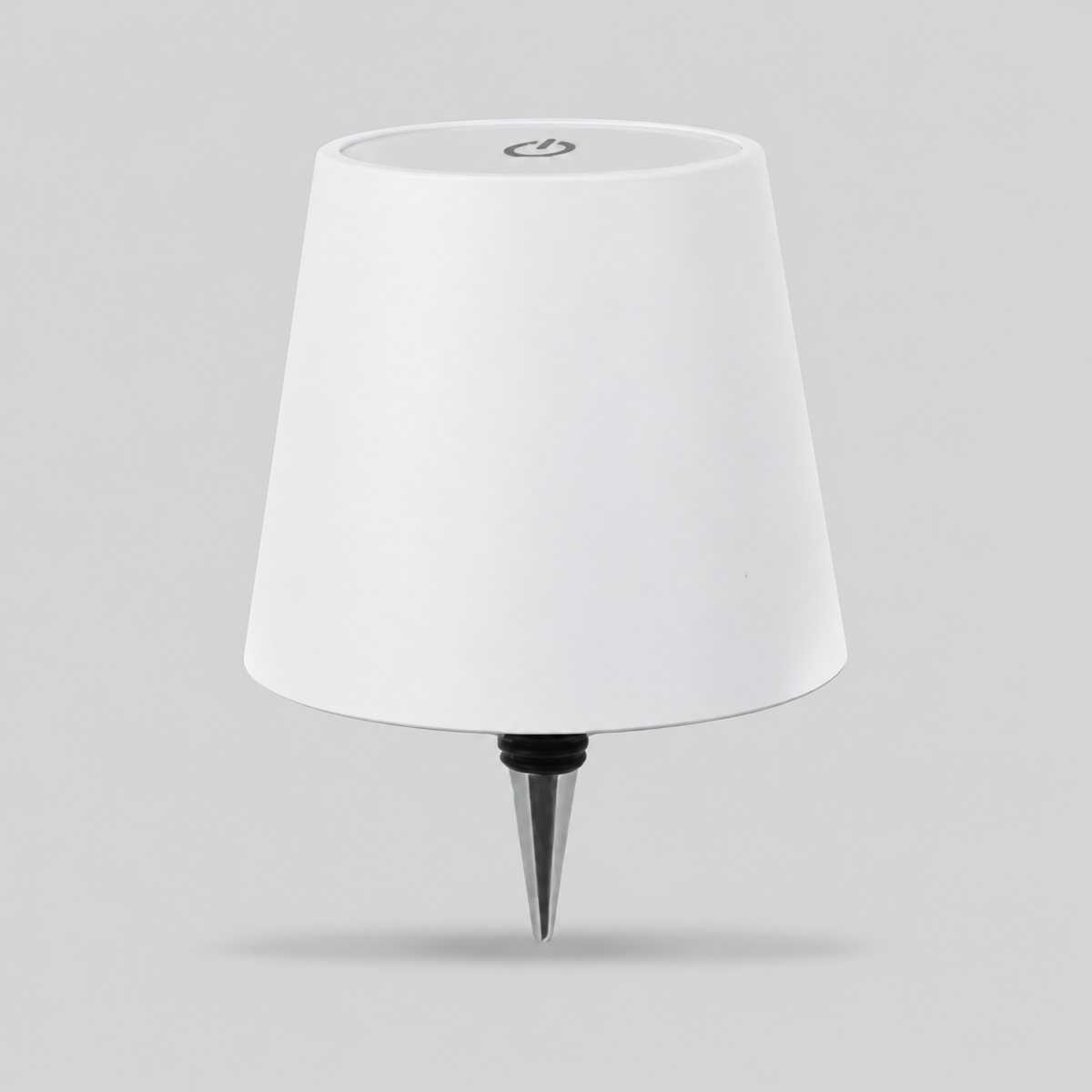 Vinea | Lampe pour bouteille — produit isolé sur fond gris, arrière-plan retouché.