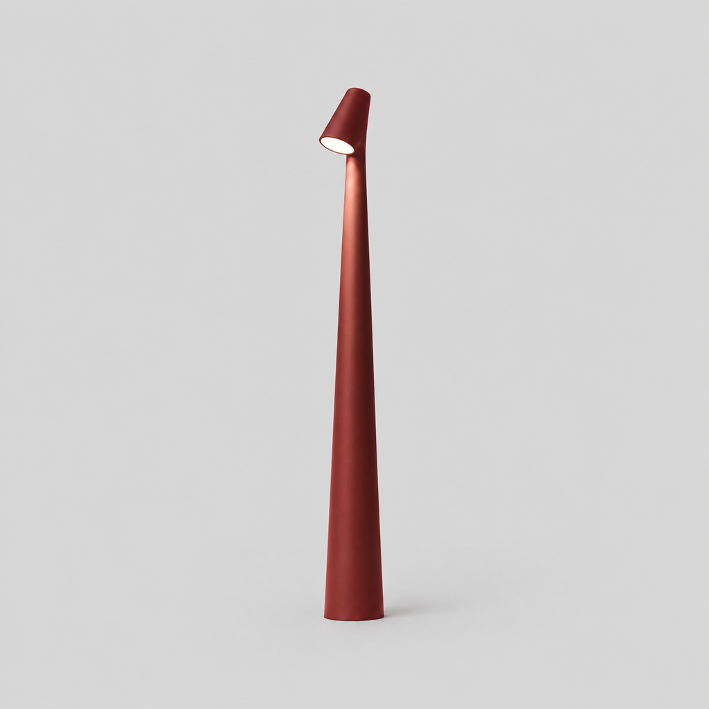 Clévara | Lampe de table — produit isolé sur fond gris, arrière-plan retouché.