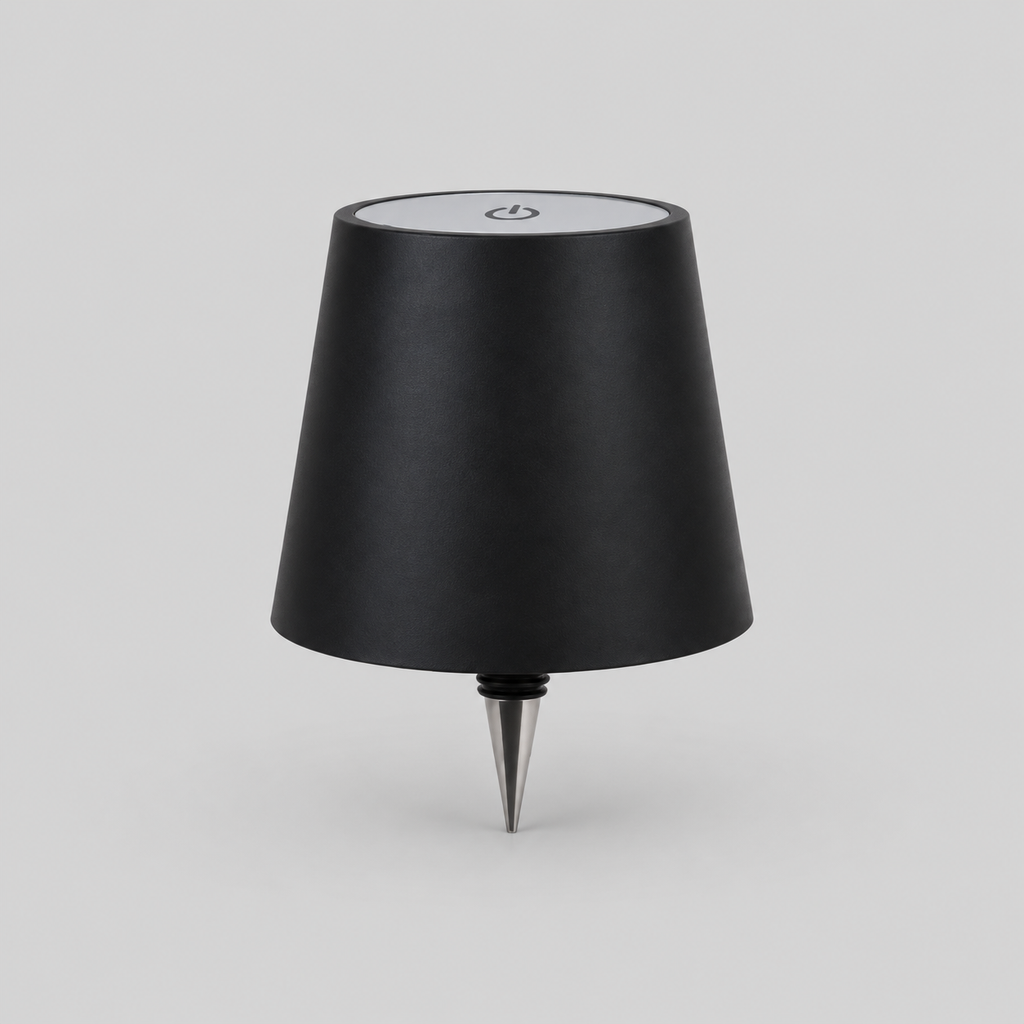 Lumi’Bouteille | Lampe pour bouteille — produit isolé sur fond gris, arrière-plan retouché.