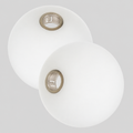 Duo Globe | Lot de 2 globes en verre pour suspension — produit isolé sur fond gris, arrière-plan retouché.