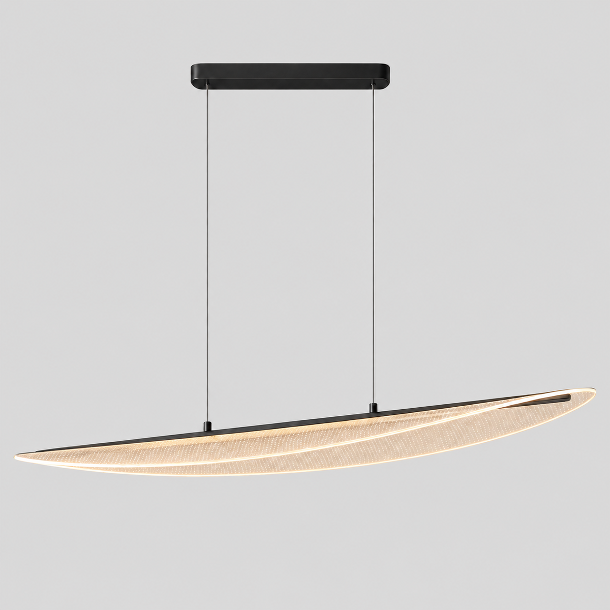 Feuille | Suspension LED 118 cm — noir ou doré, intensité variable — produit isolé sur fond gris, arrière-plan retouché.