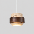 Tavélia — Suspension en travertin et bois — produit isolé sur fond gris, arrière-plan retouché.
