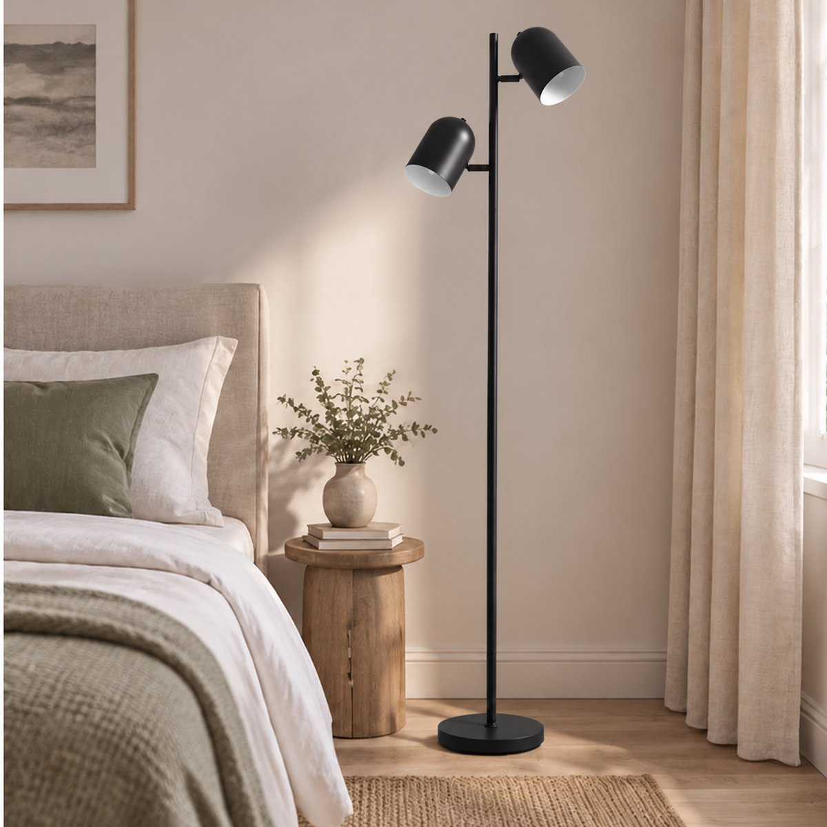Isara — lampadaire noir dans une chambre