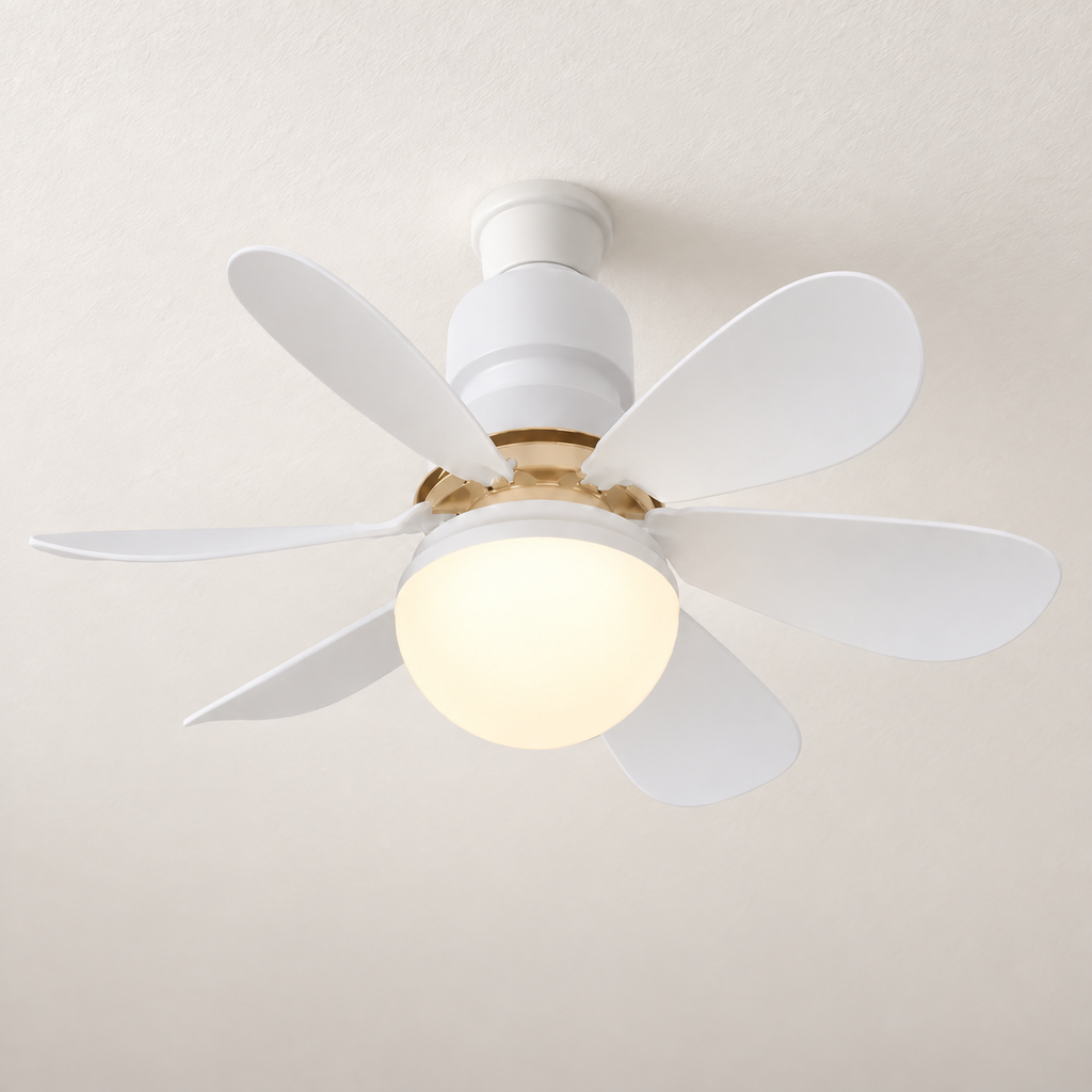 AeroLight blanc, six pales — vue rapprochée ; mise en scène illustrative, douille existante non incluse