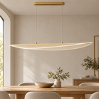 Suspension LED Feuille 118 cm dorée, vue de profil en intérieur