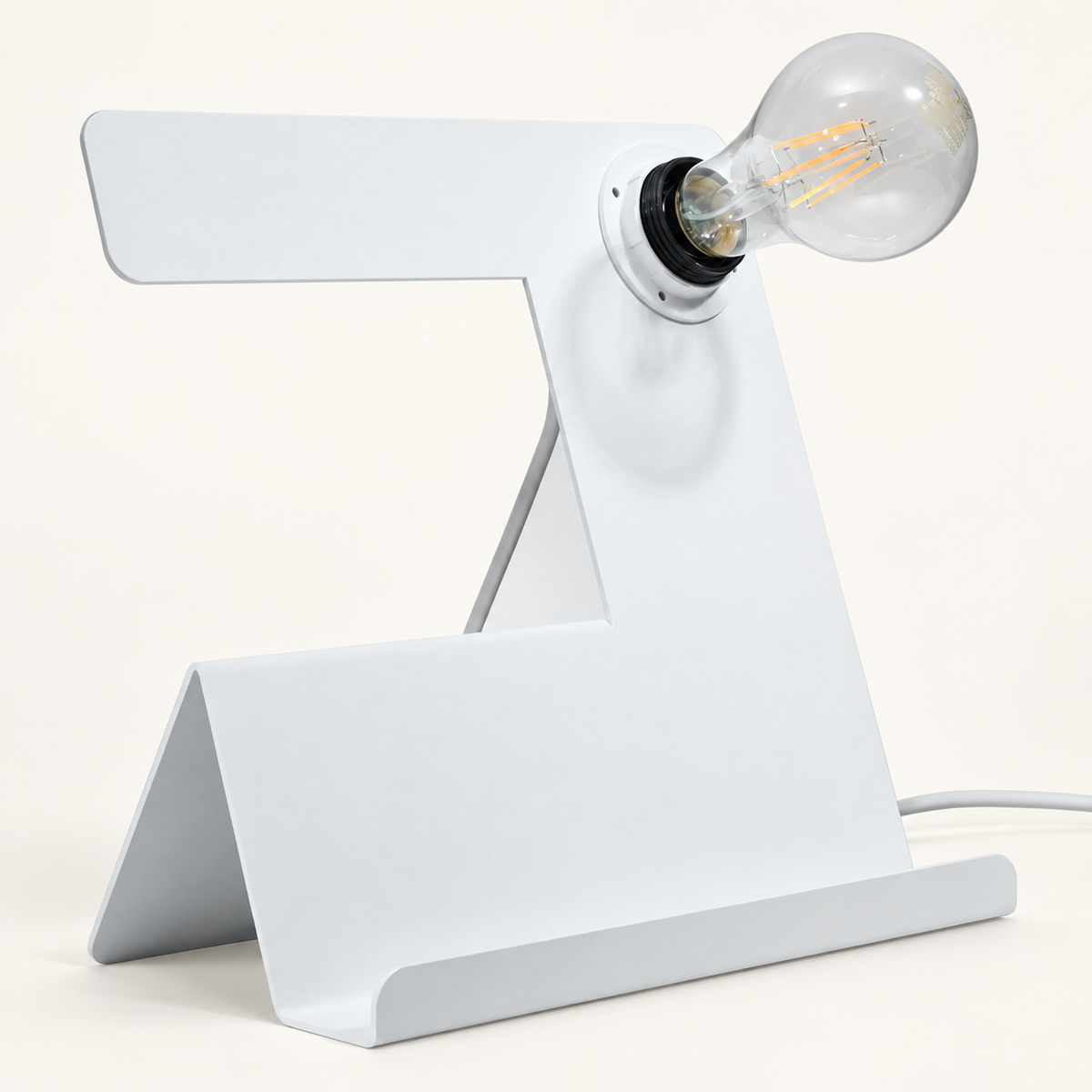 Lampe de bureau Oblique blanche, vue de trois quarts