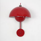 Applique à double coupole colorée — D 9.1″ x W 11″ x H 13.4″ / D 23cm x W 28cm x H 34cm / Rouge