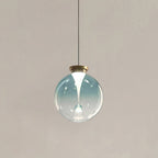 Suspension en verre coloré — Finition dorée — D 7.9″ x H 8.7″ / D 20cm x H 22cm / Bleu / Lumière Chaude