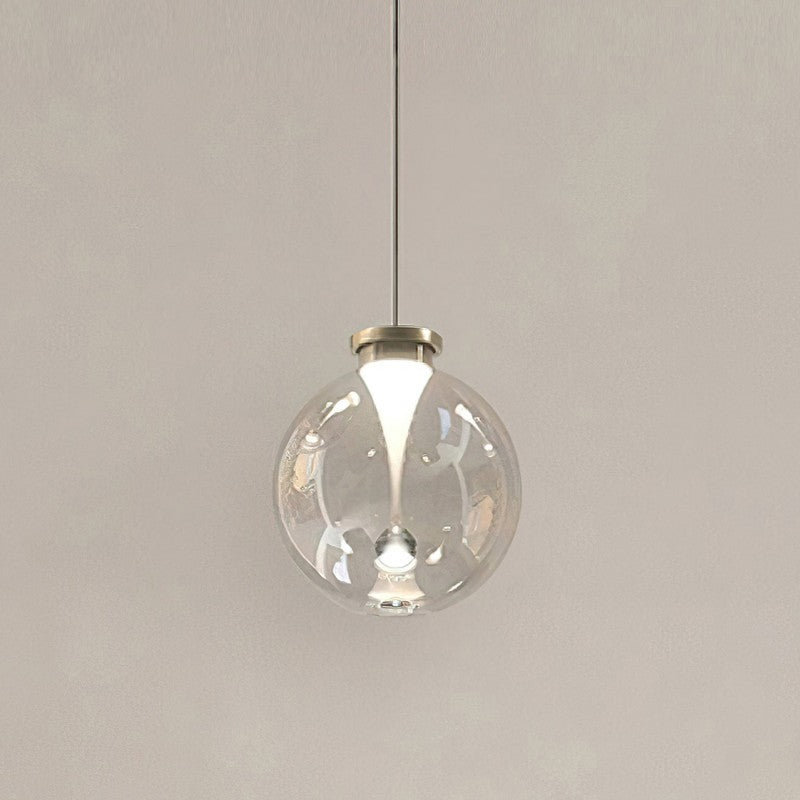Suspension en verre coloré — Finition dorée — D 7.9″ x H 8.7″ / D 20cm x H 22cm / Transparent / Lumière Chaude
