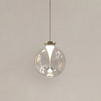 Suspension en verre coloré — Finition dorée — D 7.9″ x H 8.7″ / D 20cm x H 22cm / Transparent / Lumière Chaude