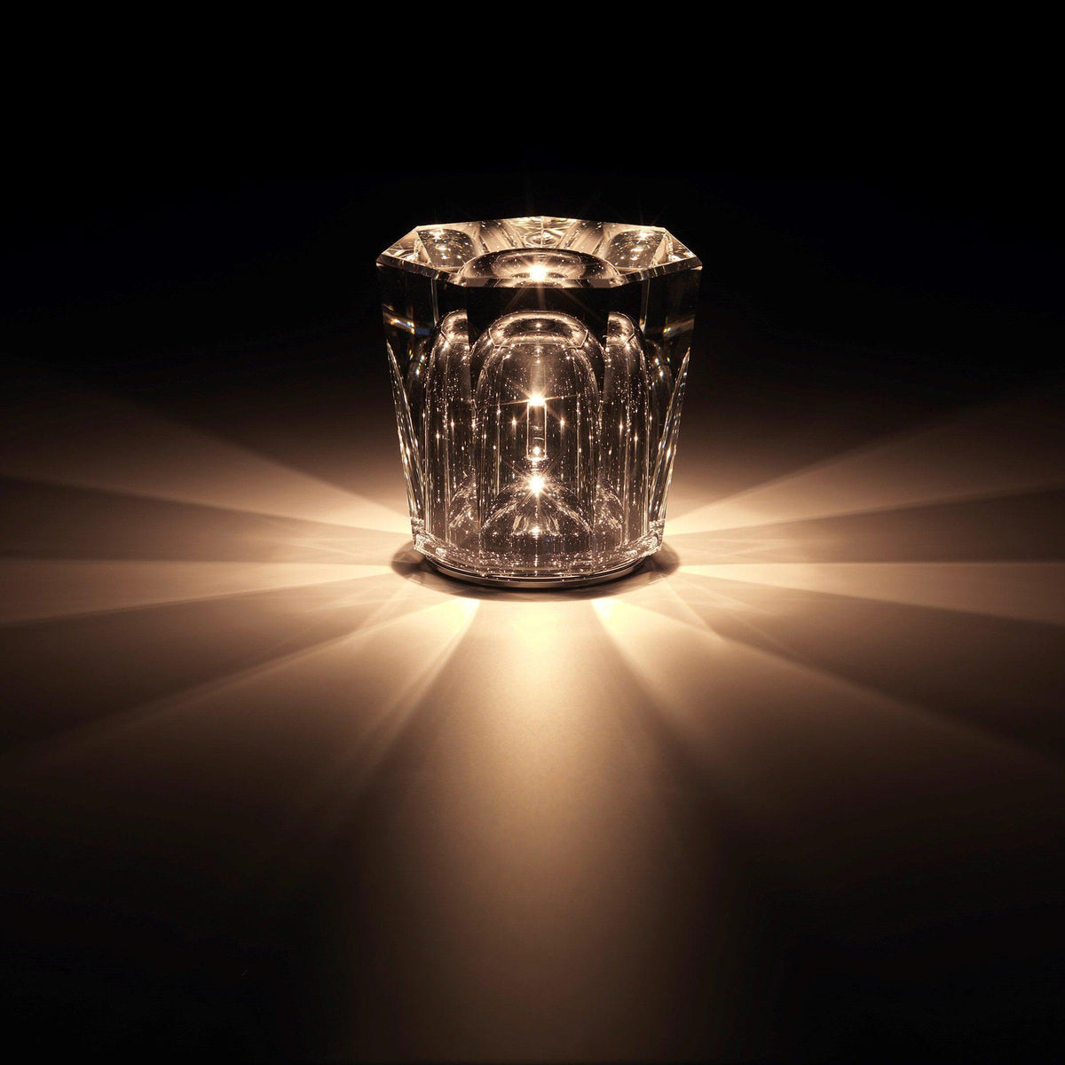 Lampe de table diamant — vue 1