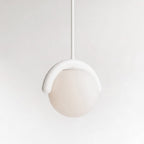 Suspension linéaire à globes — 1 head: L 10.6″ x H 9.4″ / Blanc & Verre Blanc