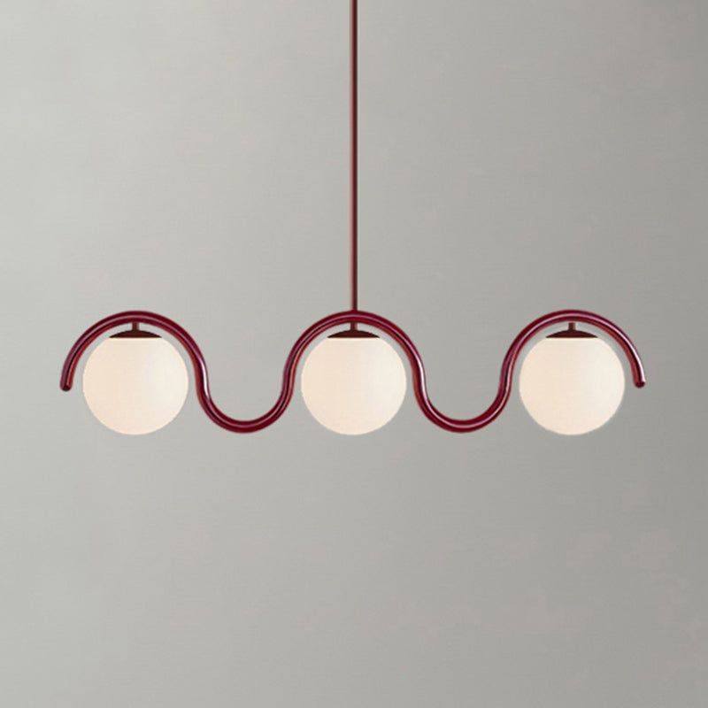 Suspension linéaire à globes — 3 heads: L 43″ x H 9.4″ / Rouge & Verre Blanc