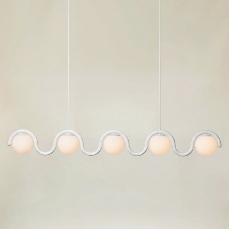 Suspension linéaire à globes — 5 heads: L 73″ x H 9.4″ / Blanc & Verre Blanc