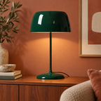 Lampe de table rétro — vert — mise en scène générée 9