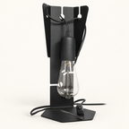 Lampe de bureau ARBY noire, vue de face