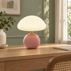 Lampe champignon Palette de couleurs — Rose — mise en scène générée : bureau
