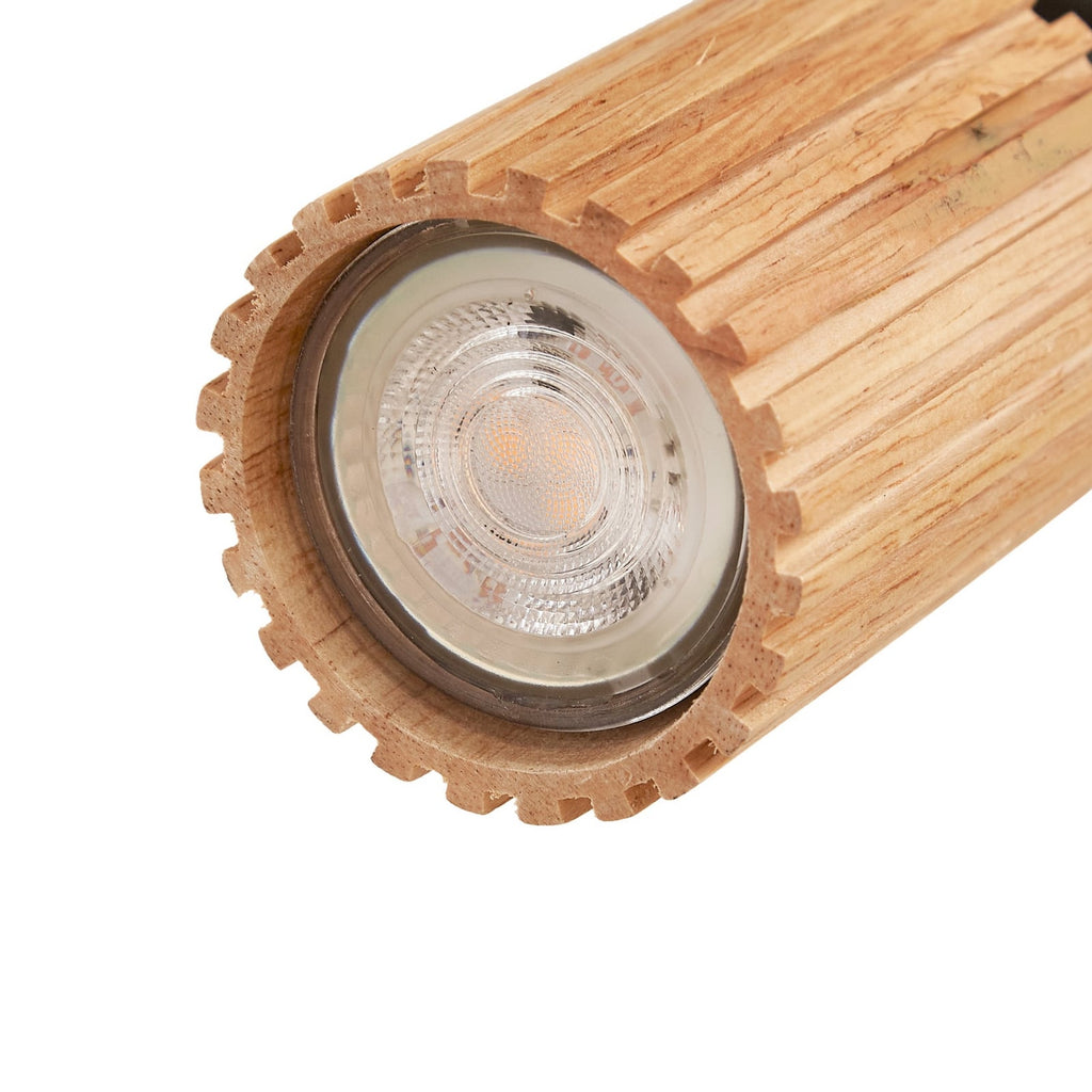 Spot pour plafond Lindby Stralino, à 4 lampes, longueur 60 cm, bois — source lumineuse vue de face — photo fabricant
