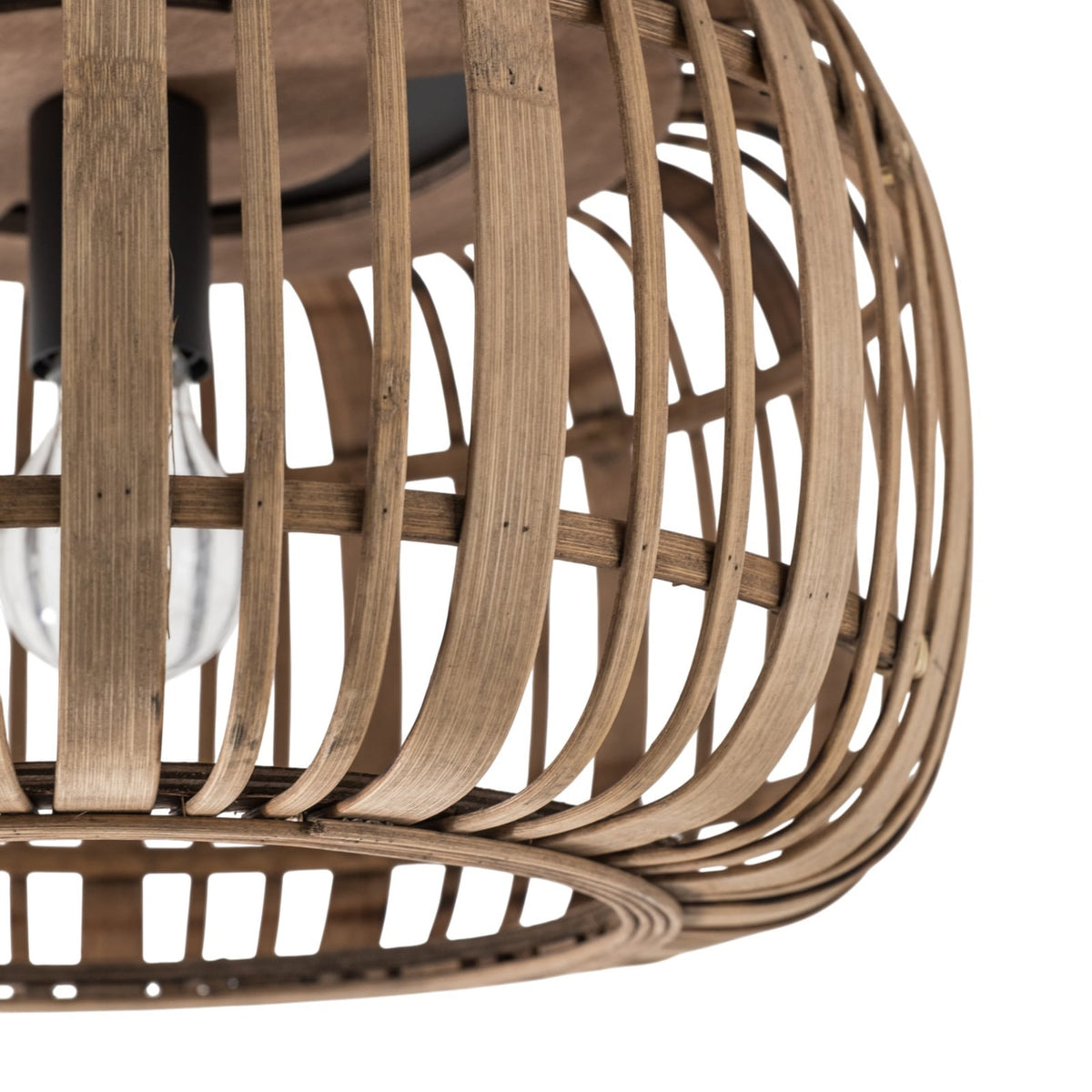 Lindby plafonnier Canyana, naturel, rotin, Ø 40 cm — détail des lattes de rotin — photo fabricant