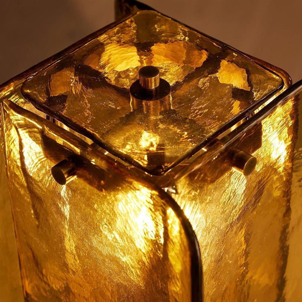 Gros plan du verre et de son relief