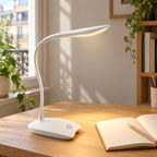 LumaDesk — lampe de bureau blanche dans un coin travail