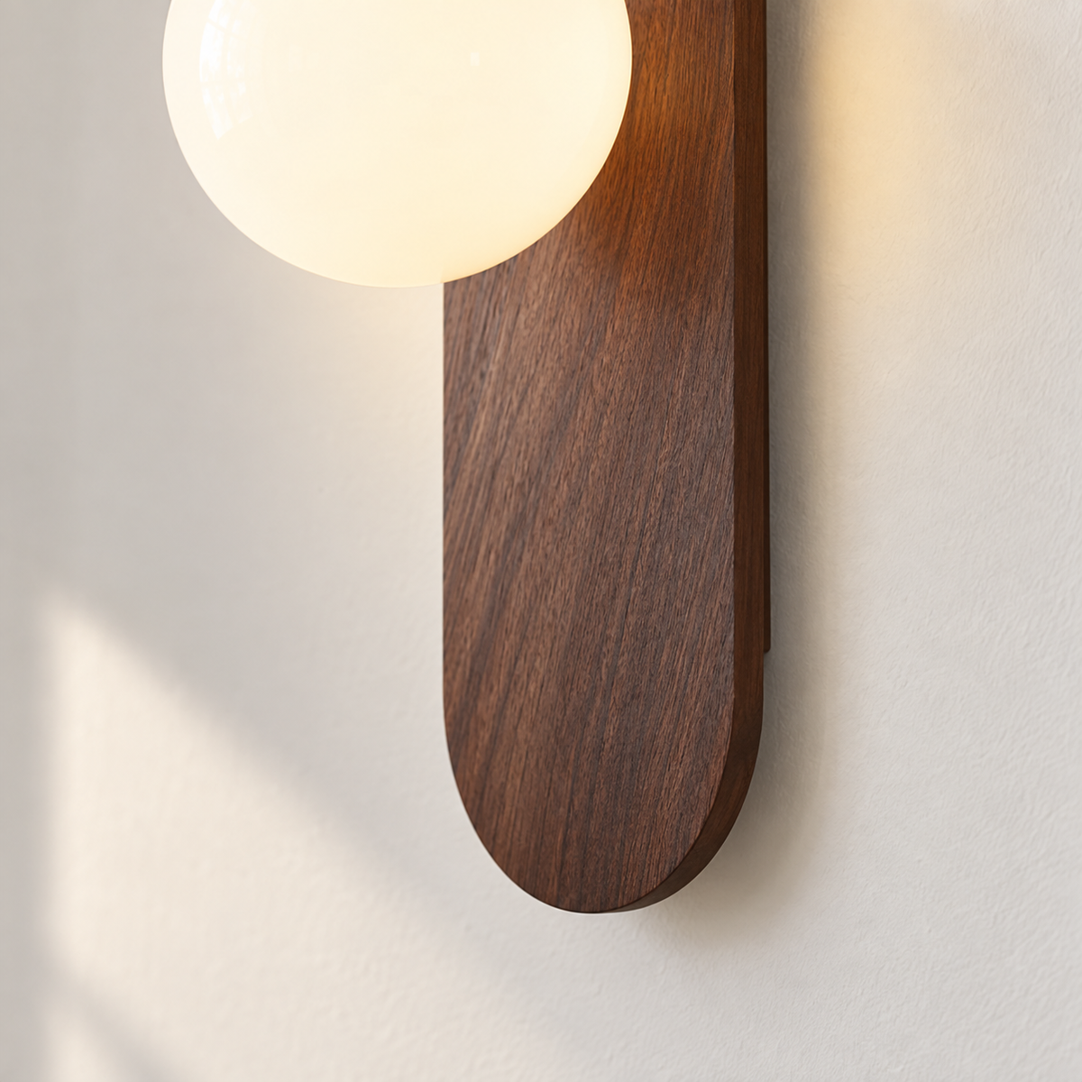 Applique murale globe — finition Noyer et globe blanc — vue complémentaire 6, mise en scène générée