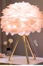 Lampe sur trépied, abat-jour rose