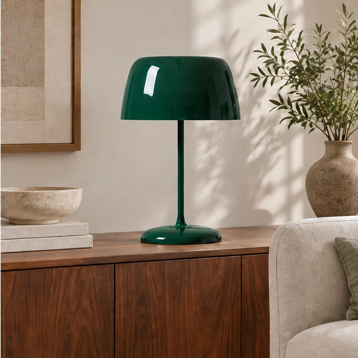 Lampe de table rétro — Abat-jour coloré — salon — mise en scène illustrative 3