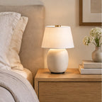 Petite lampe nomade — Abat-jour textile — chambre — mise en scène illustrative 1