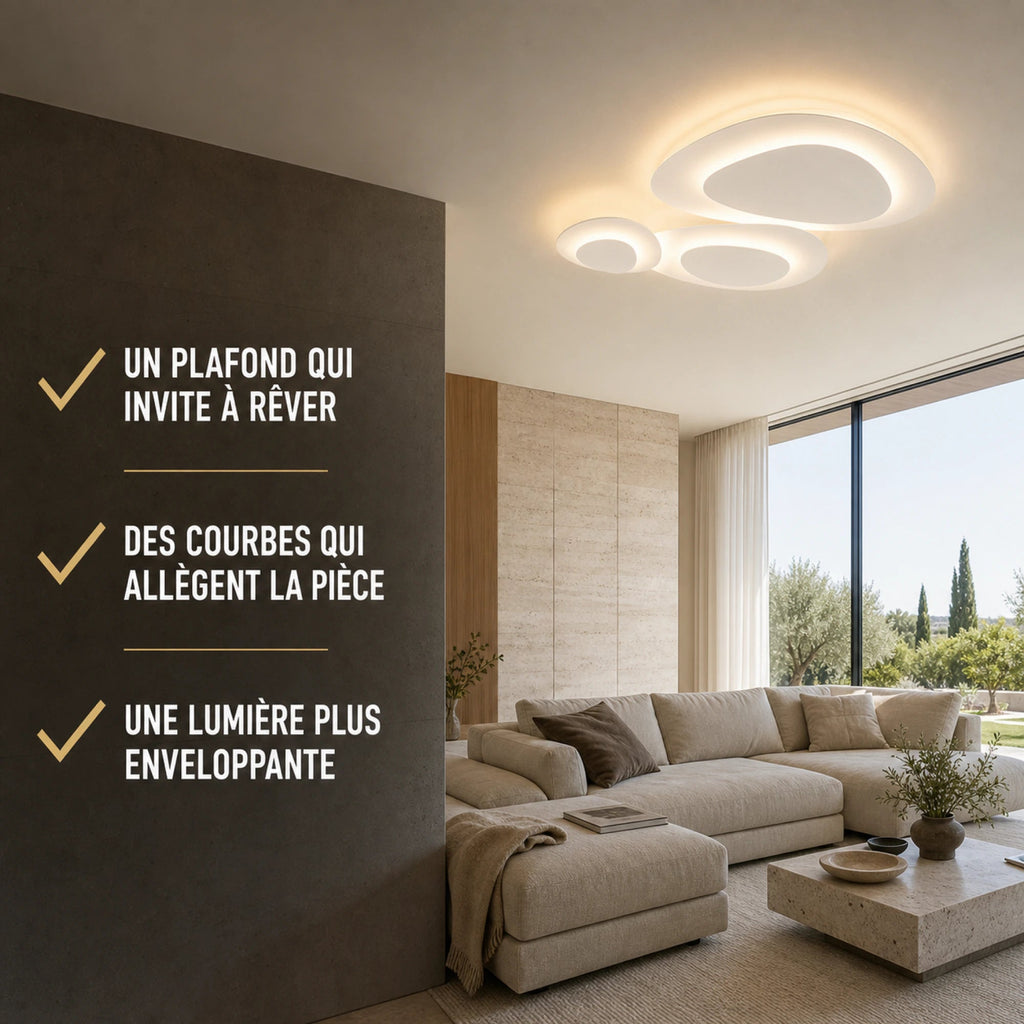 Plafonnier Nuvéa nuage blanc ivoire dans un grand salon de villa — trois bénéfices