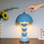 Commande tactile au sommet de la lampe Perlina
